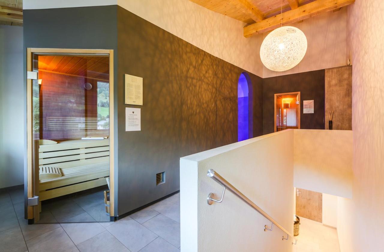 Avenida Mountain Lodges Капрун Екстериор снимка