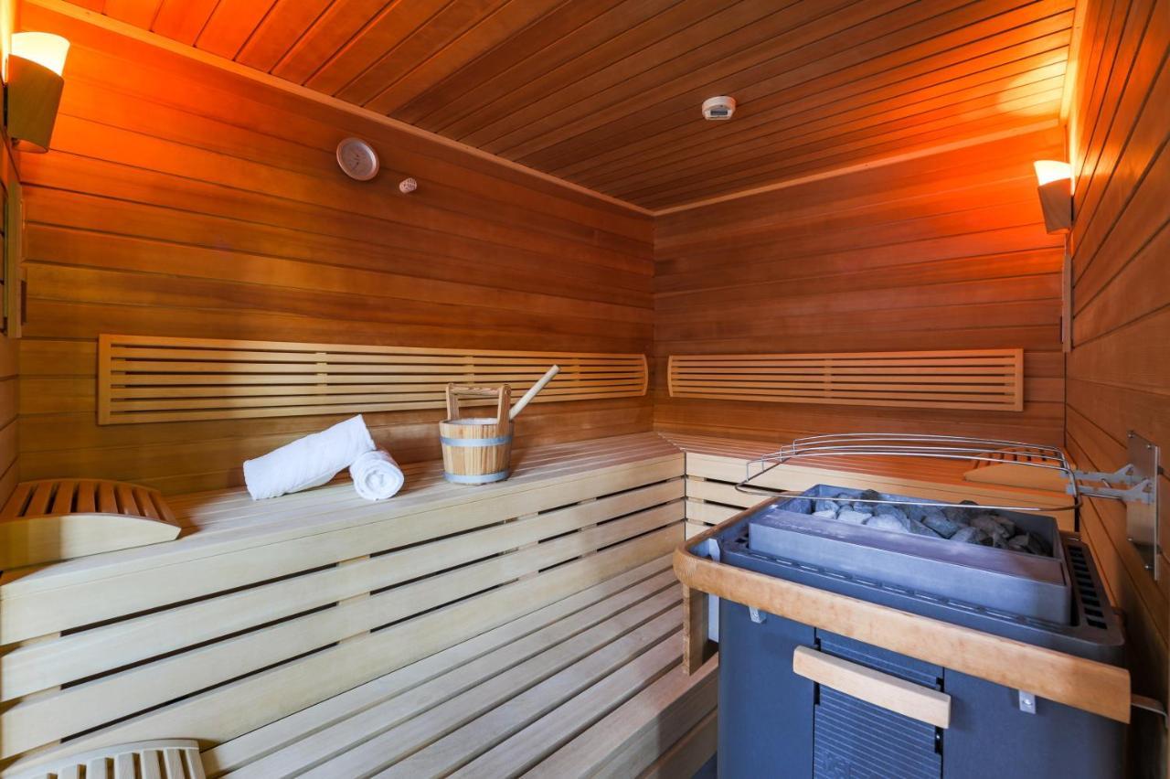 Avenida Mountain Lodges Капрун Екстериор снимка